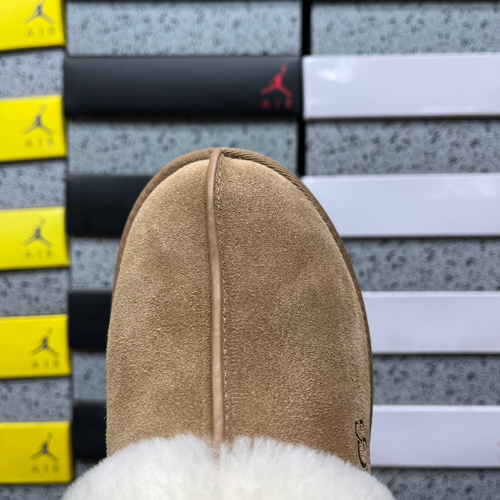 UGG Platform Slippers in Chestnut & Cream