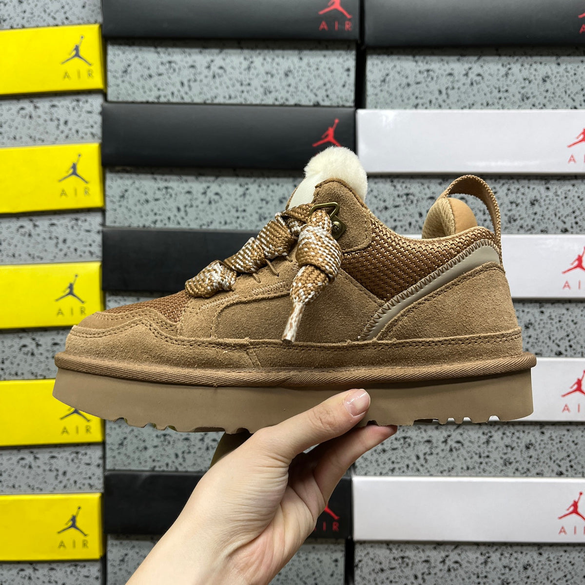 UGG Lowmel Lace-Up Shoes in Chestnut