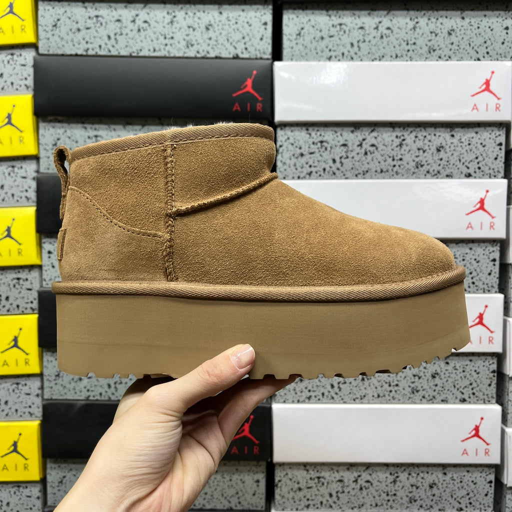 UGG Ultra Mini Platform Boots in Chestnut
