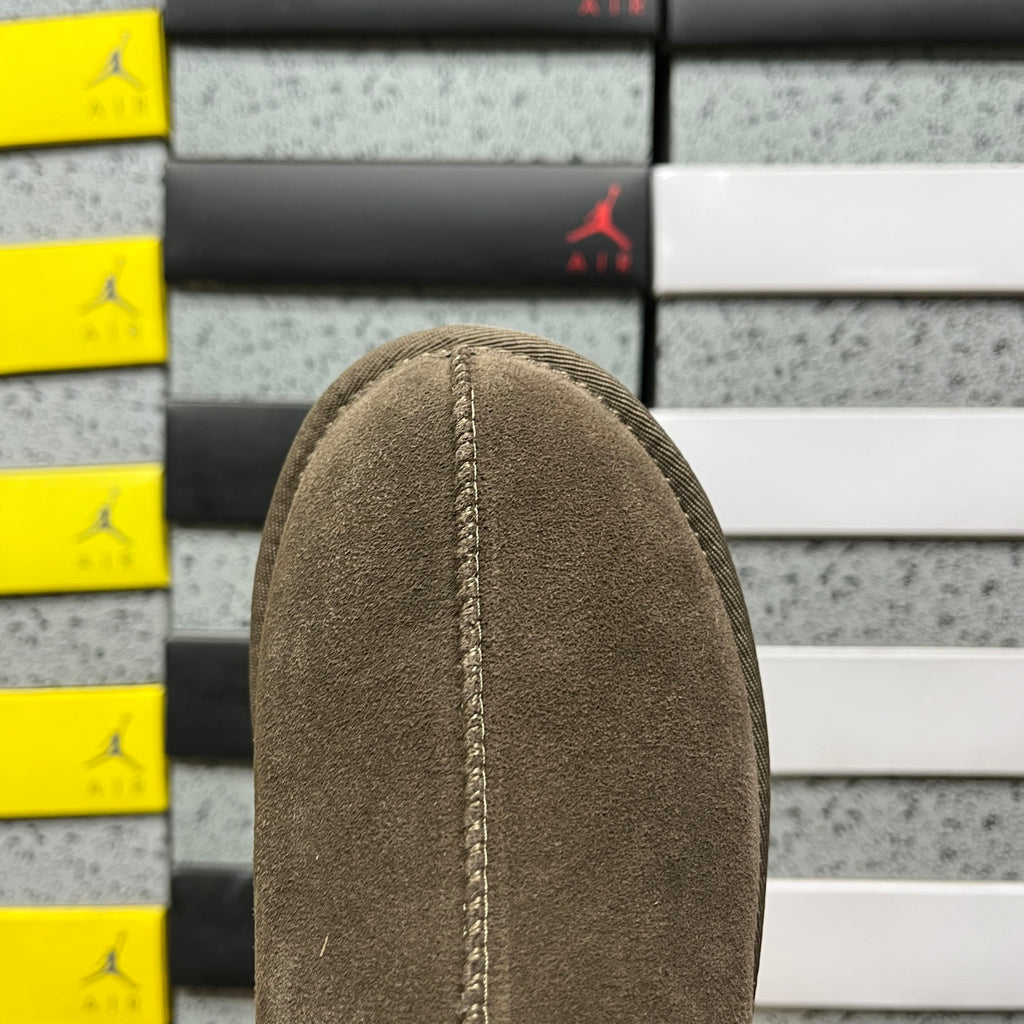 UGG Tazz II Platform Slippers in Walnut Brown