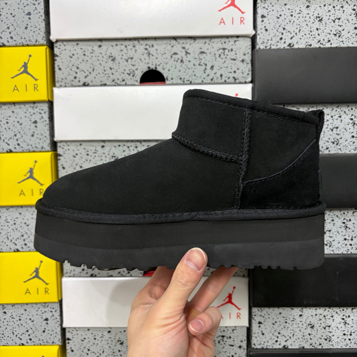 UGG Mini Platform Ankle Boots in Black – 3 cm