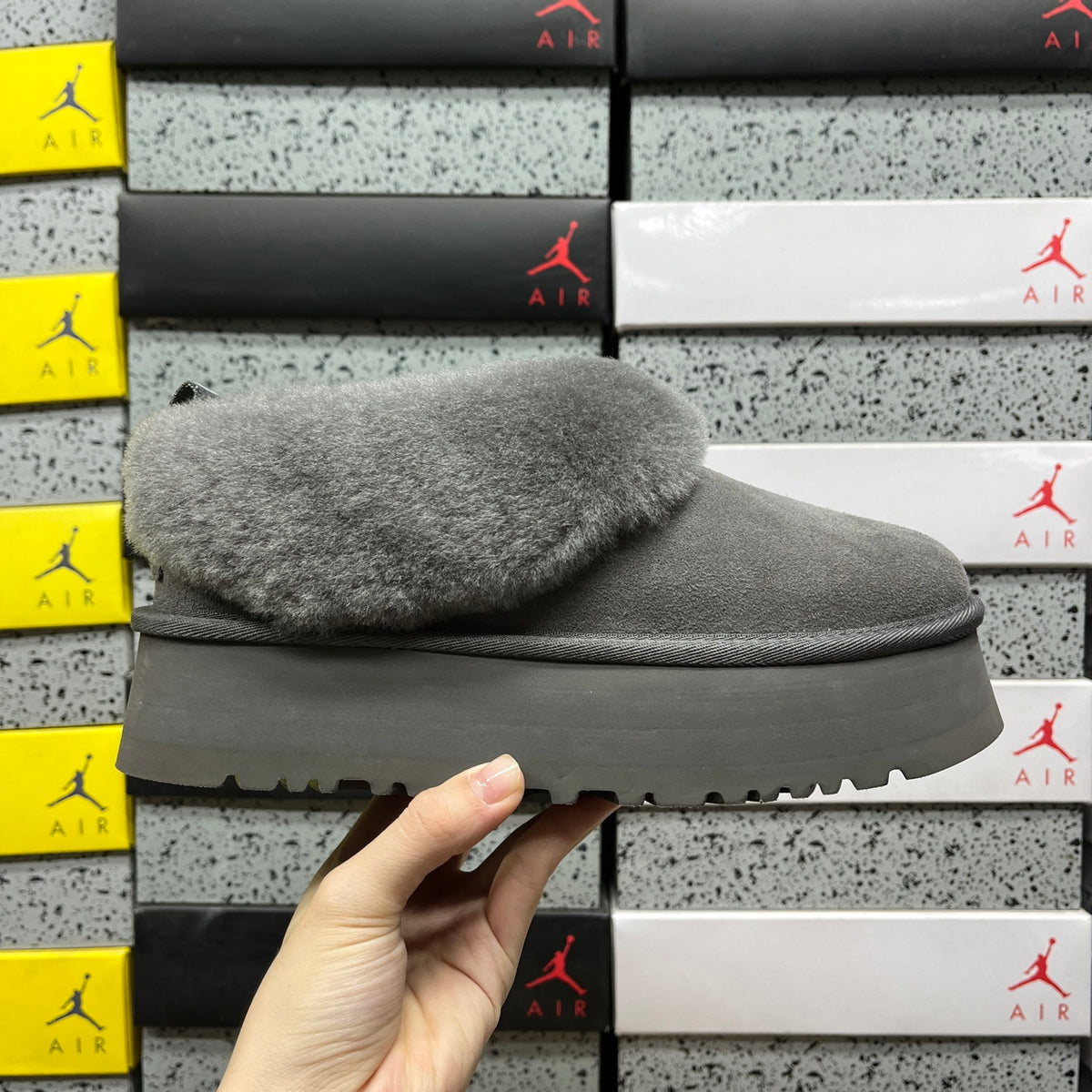 UGG Plush-Collar Platform Ankle Boots in Grey
