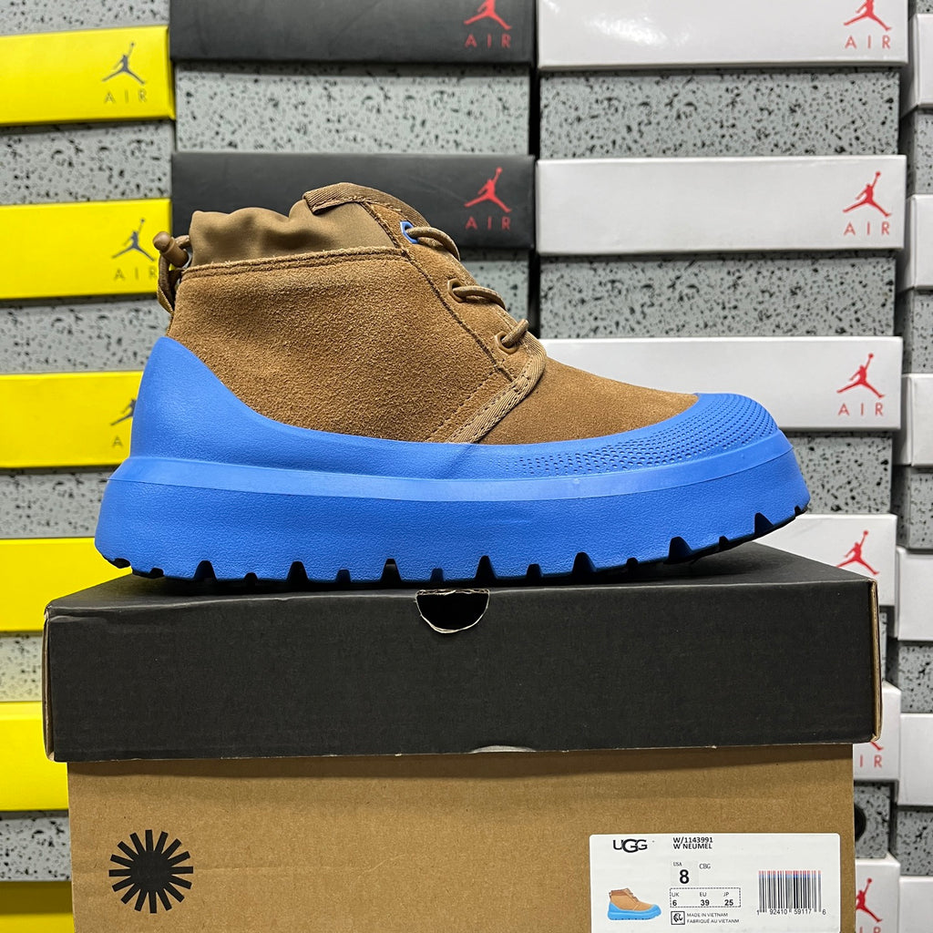 UGG Neumel Chunky-Sole Lace-Up Boots in Chestnut & Blue