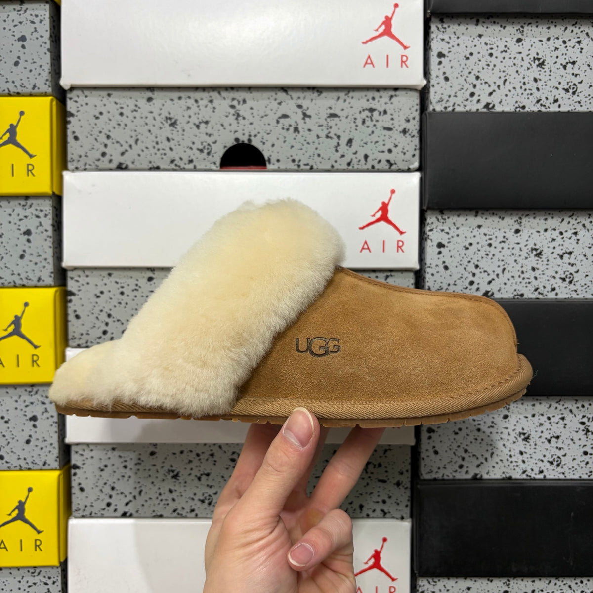UGG Plush-Collar Mule Slippers in Chestnut – Style 2550