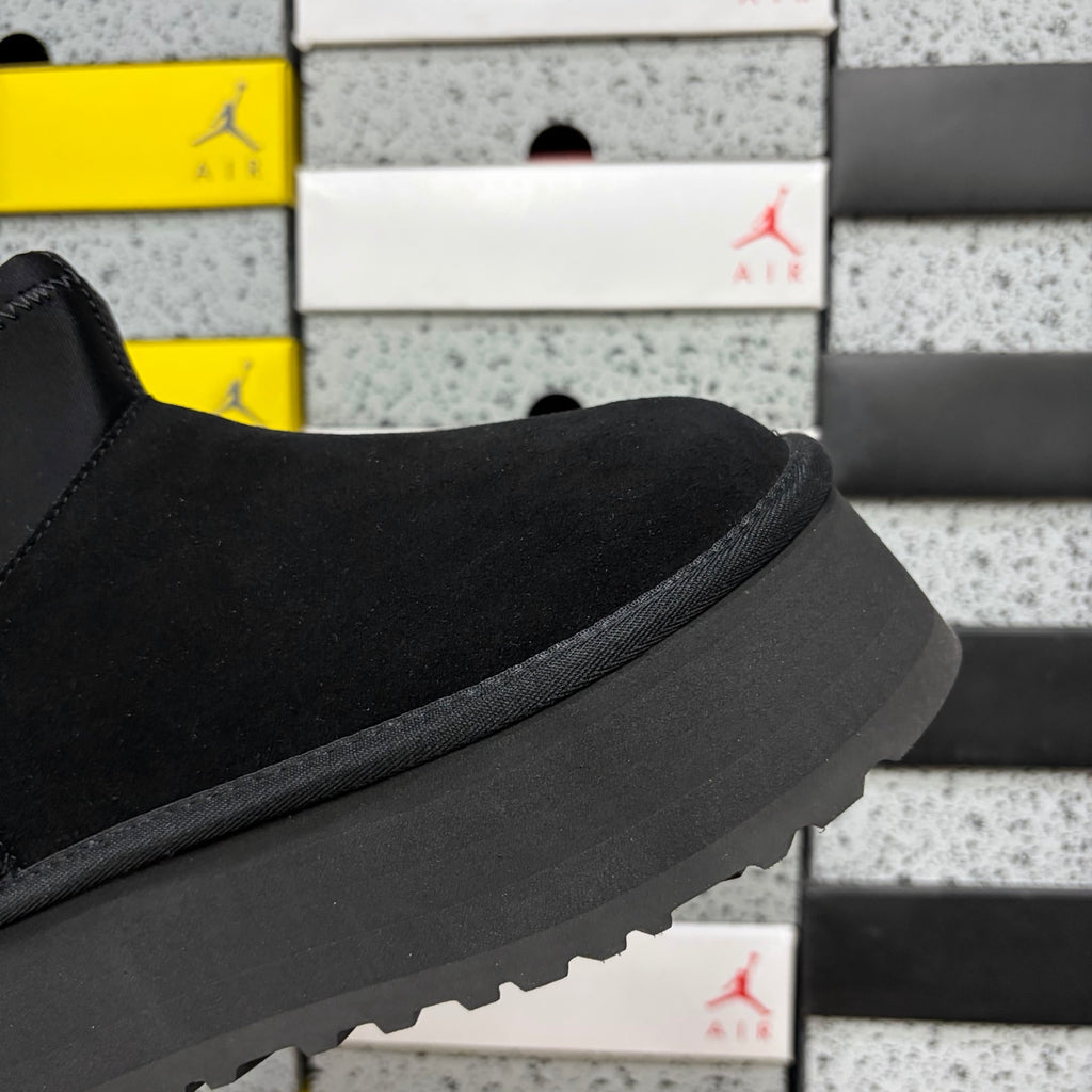 UGG Platform Ankle Boots in Black – Style 817