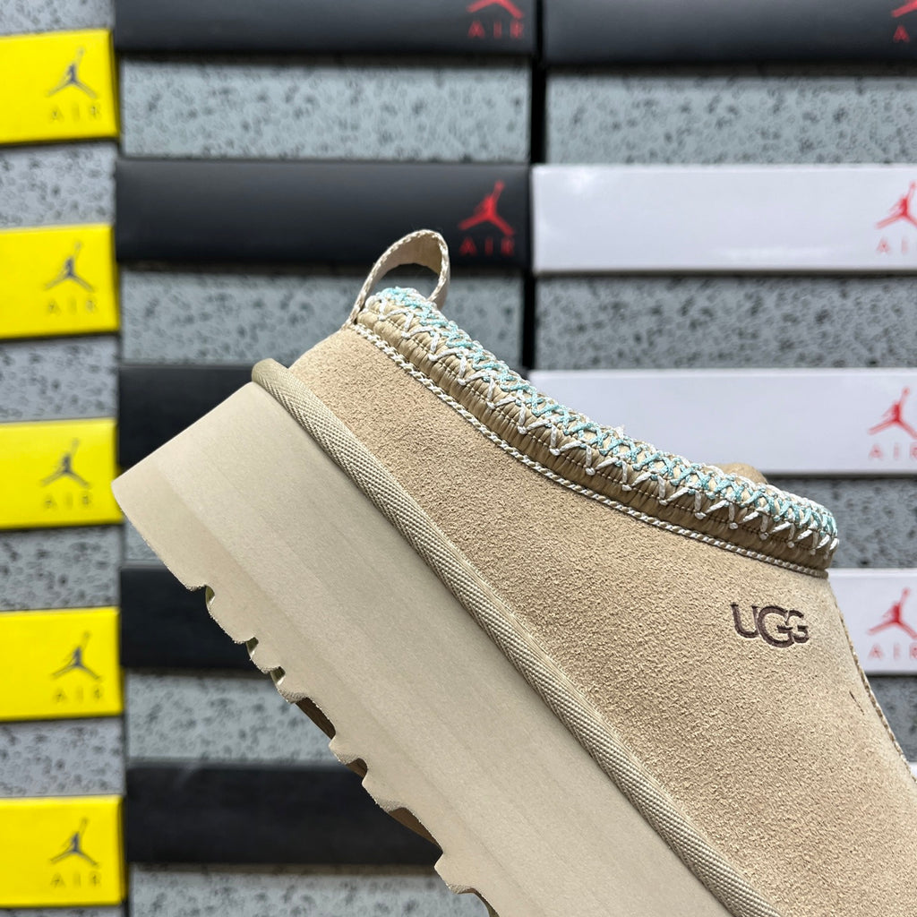 UGG Platform Slippers in Sand – Style 1122553