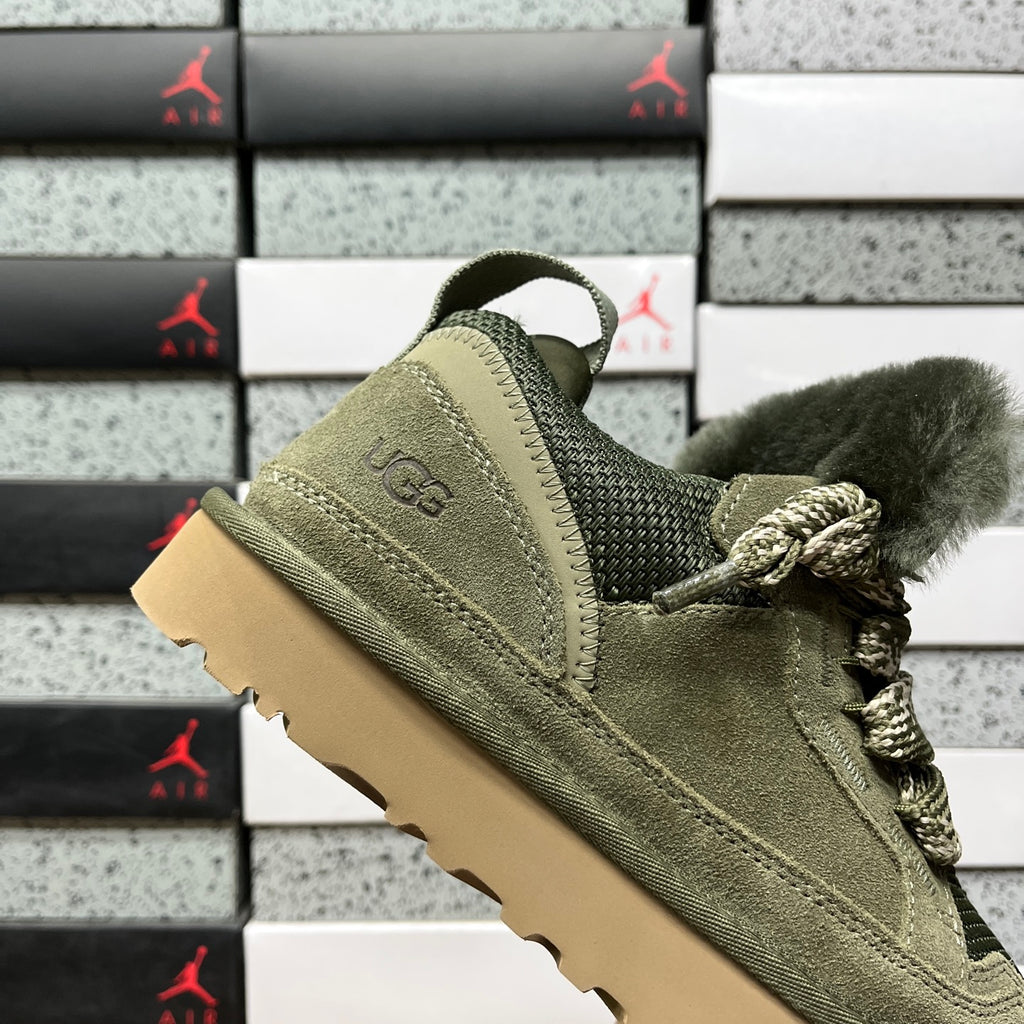 UGG Lowmel Lace-Up Shoes in Moss Green