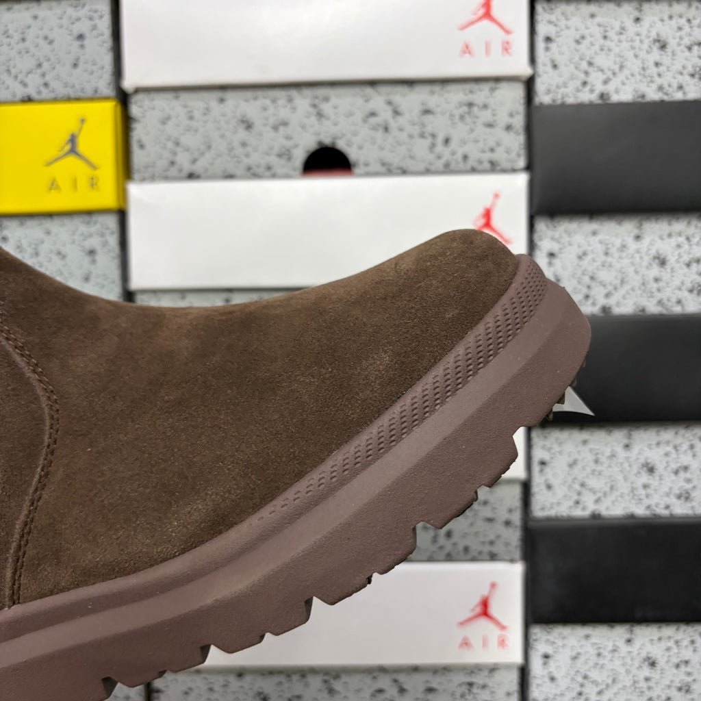 UGG Chelsea Boots in Chocolate Brown – Style 2050
