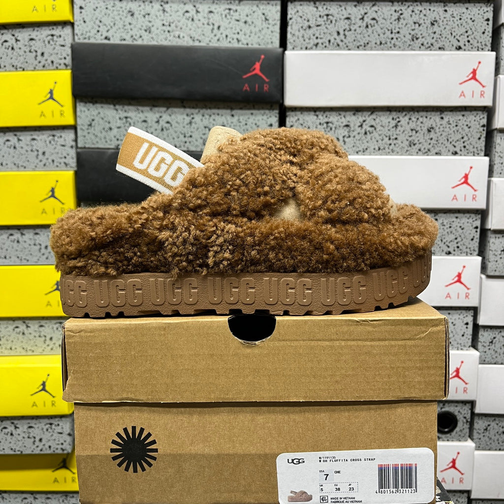 UGG Fluffita Cross-Strap Platform Sandals in Chestnut