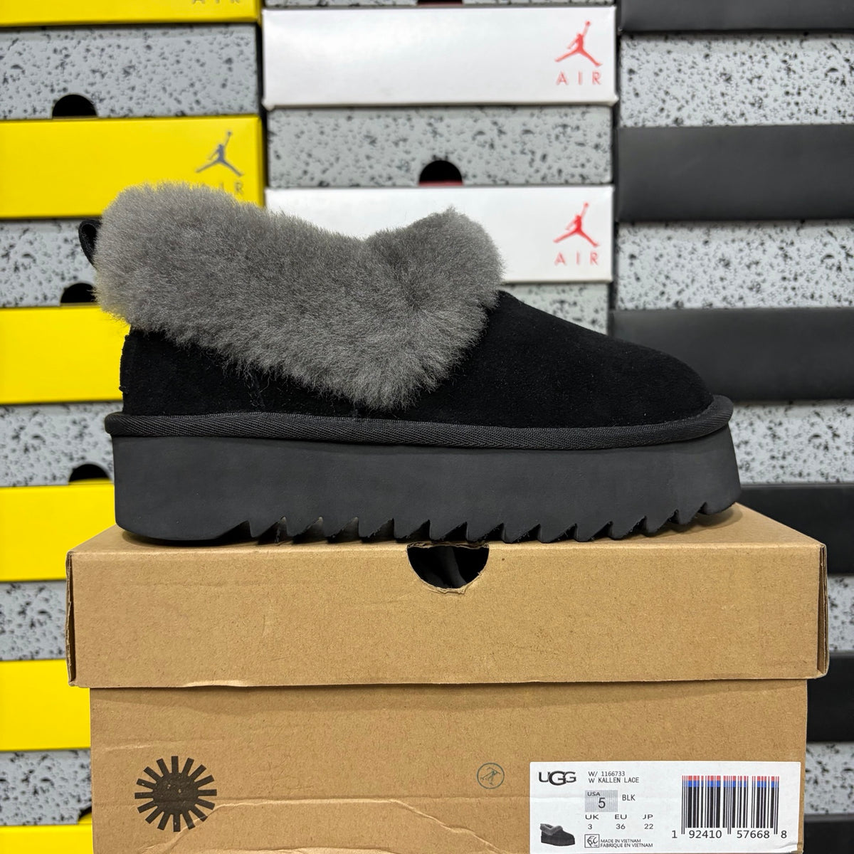 UGG Plush-Collar Platform Ankle Boots in Black – Style W1166773