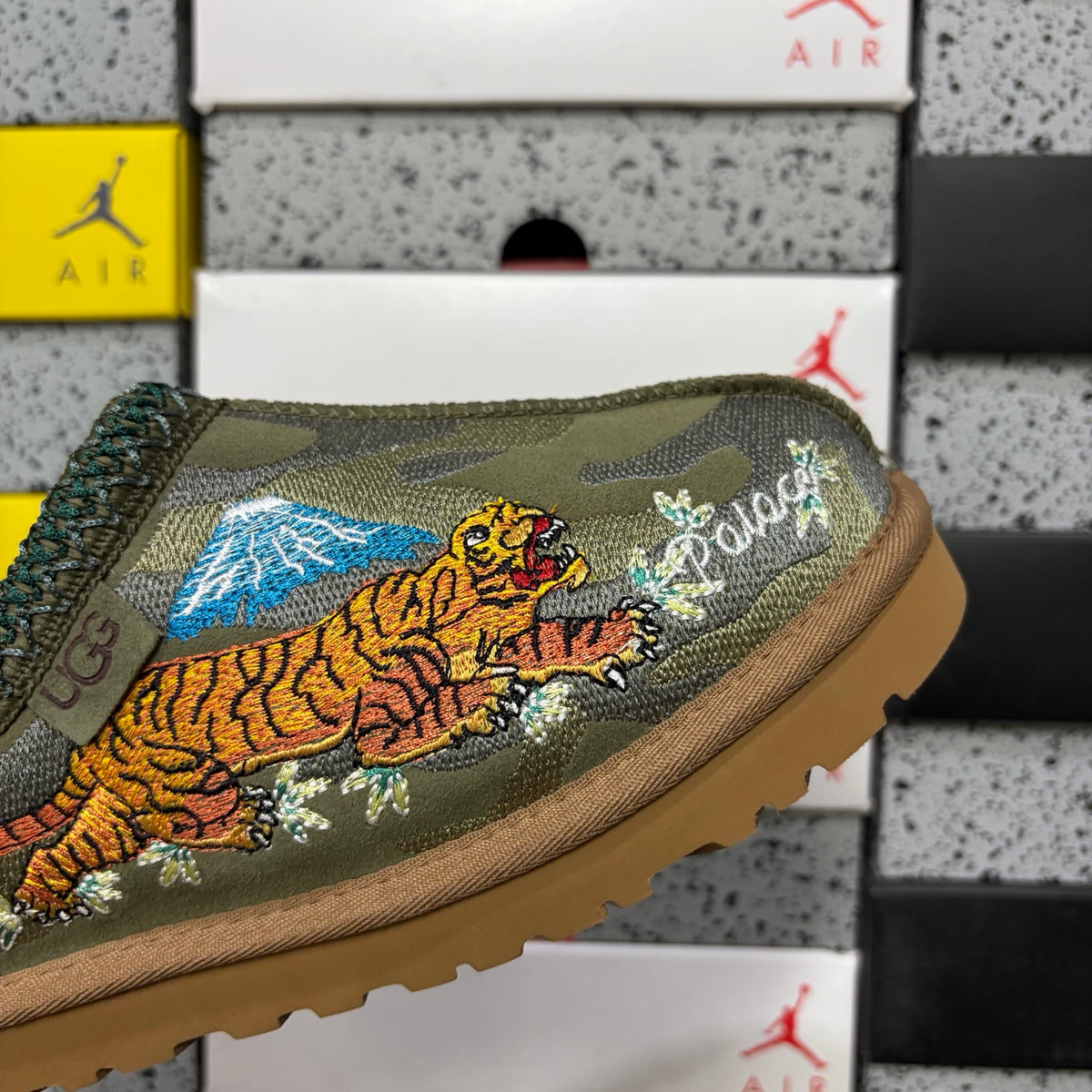 UGG Dragon & Tiger Embroidered Slip-On Shoes in Green – Style 2553