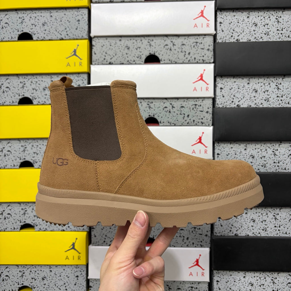 UGG Chelsea Boots in Chestnut – Style 2050