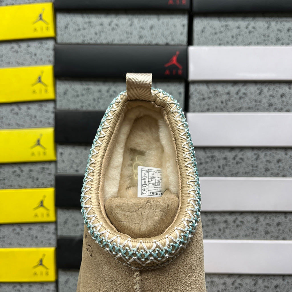 UGG Platform Slippers in Sand – Style 1122553