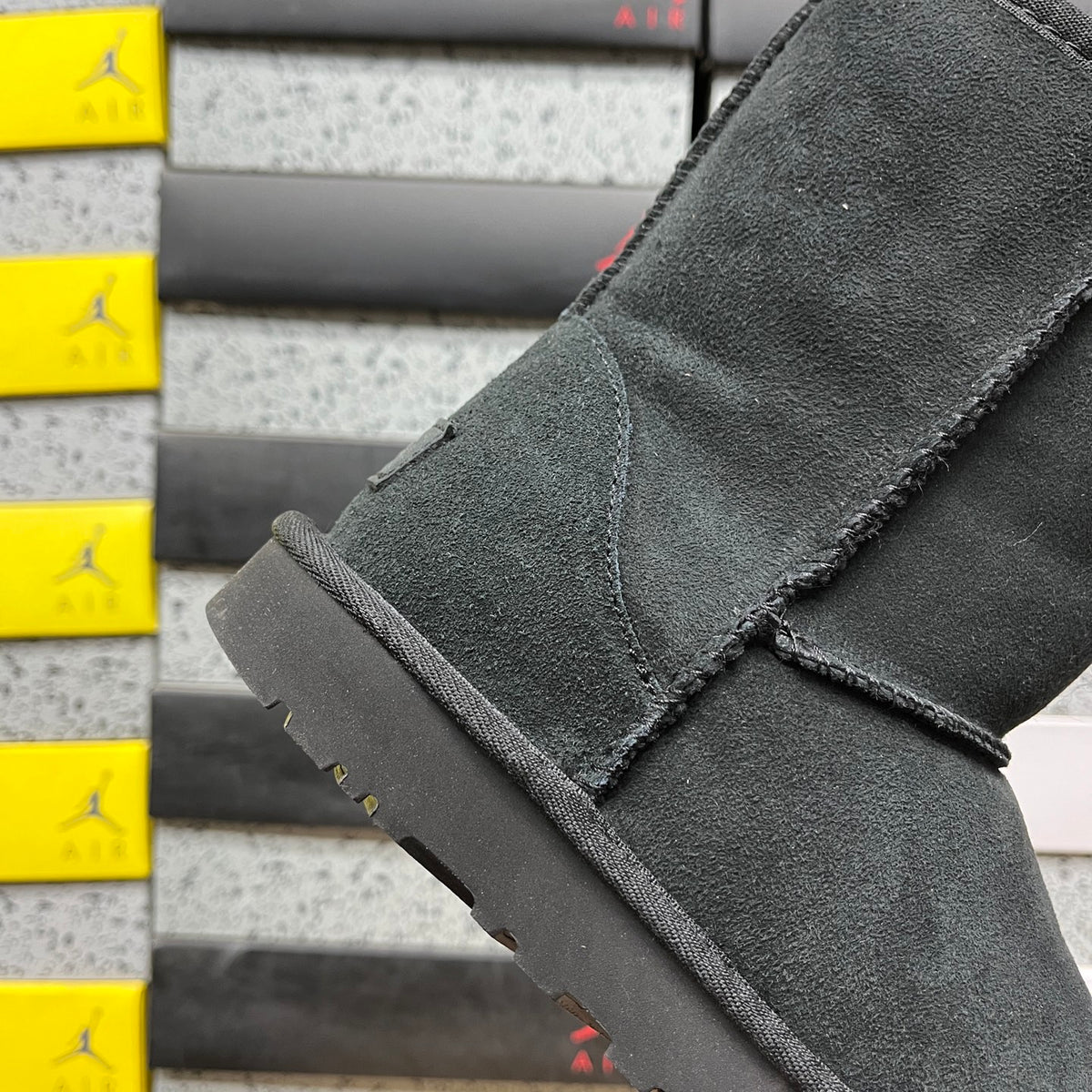 UGG Classic Short Boots in Black