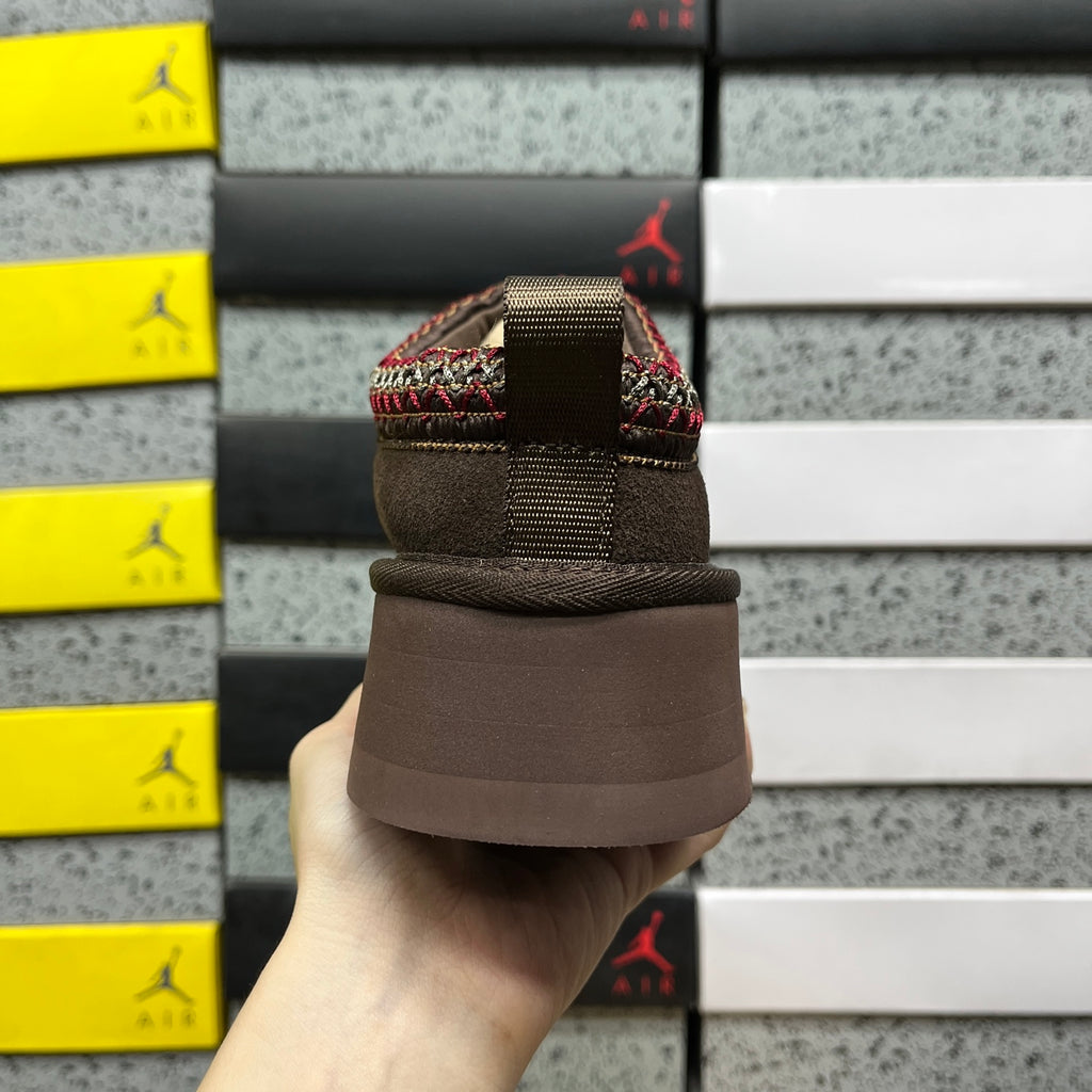 UGG Tazz II Platform Slippers in Cocoa Brown