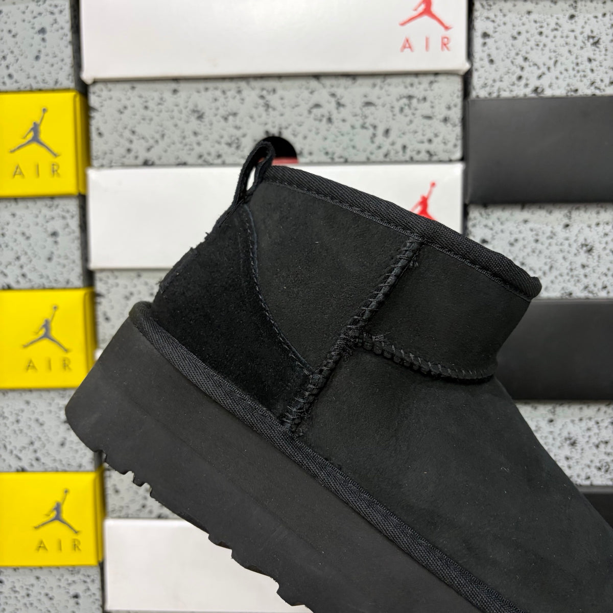 UGG Mini Platform Ankle Boots in Black – 3 cm