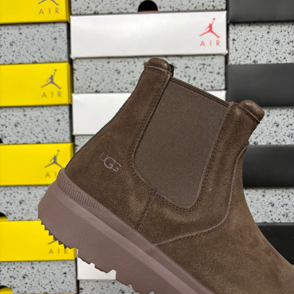 UGG Chelsea Boots in Chocolate Brown – Style 2050