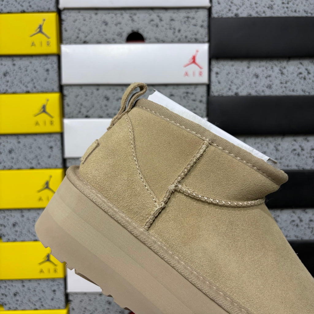 UGG Mini Platform Ankle Boots in Light Khaki – 5 cm
