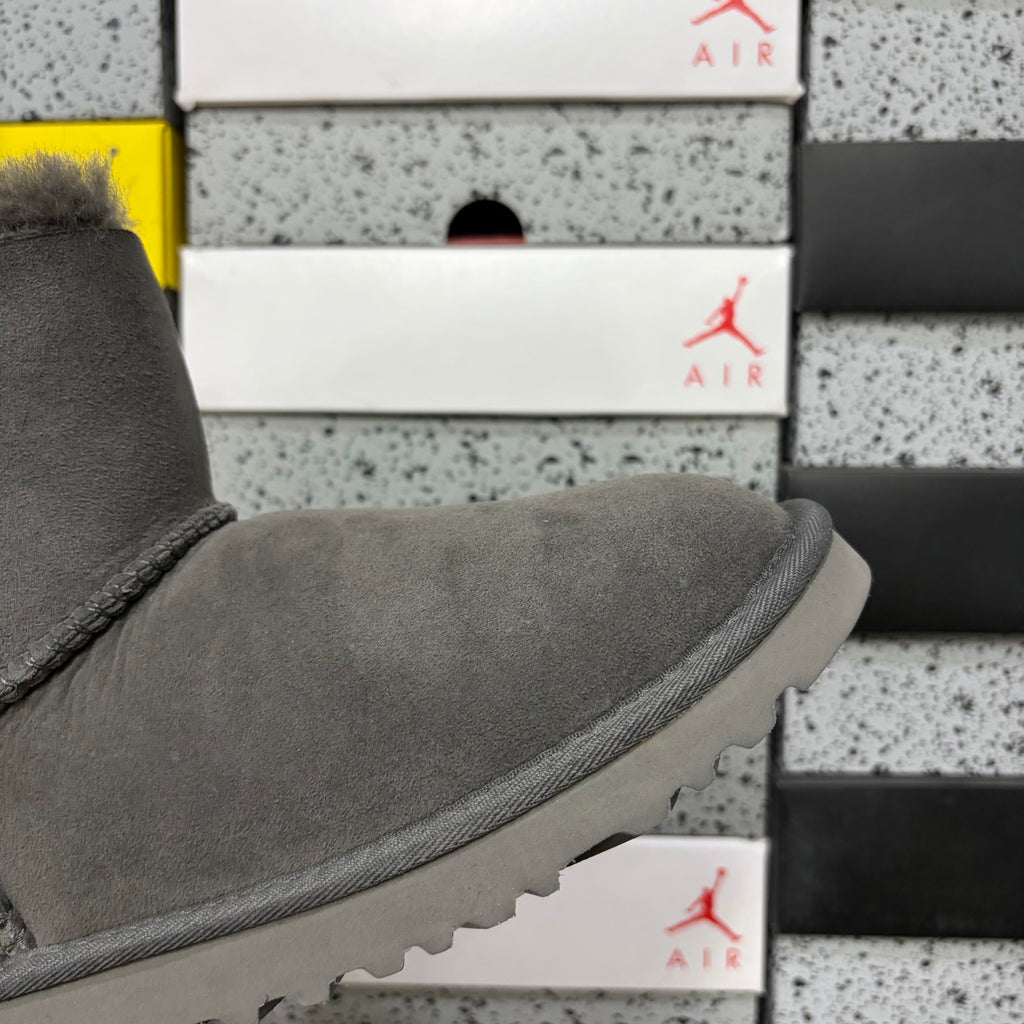 UGG Button-Detail Mid-Calf Boots in Grey