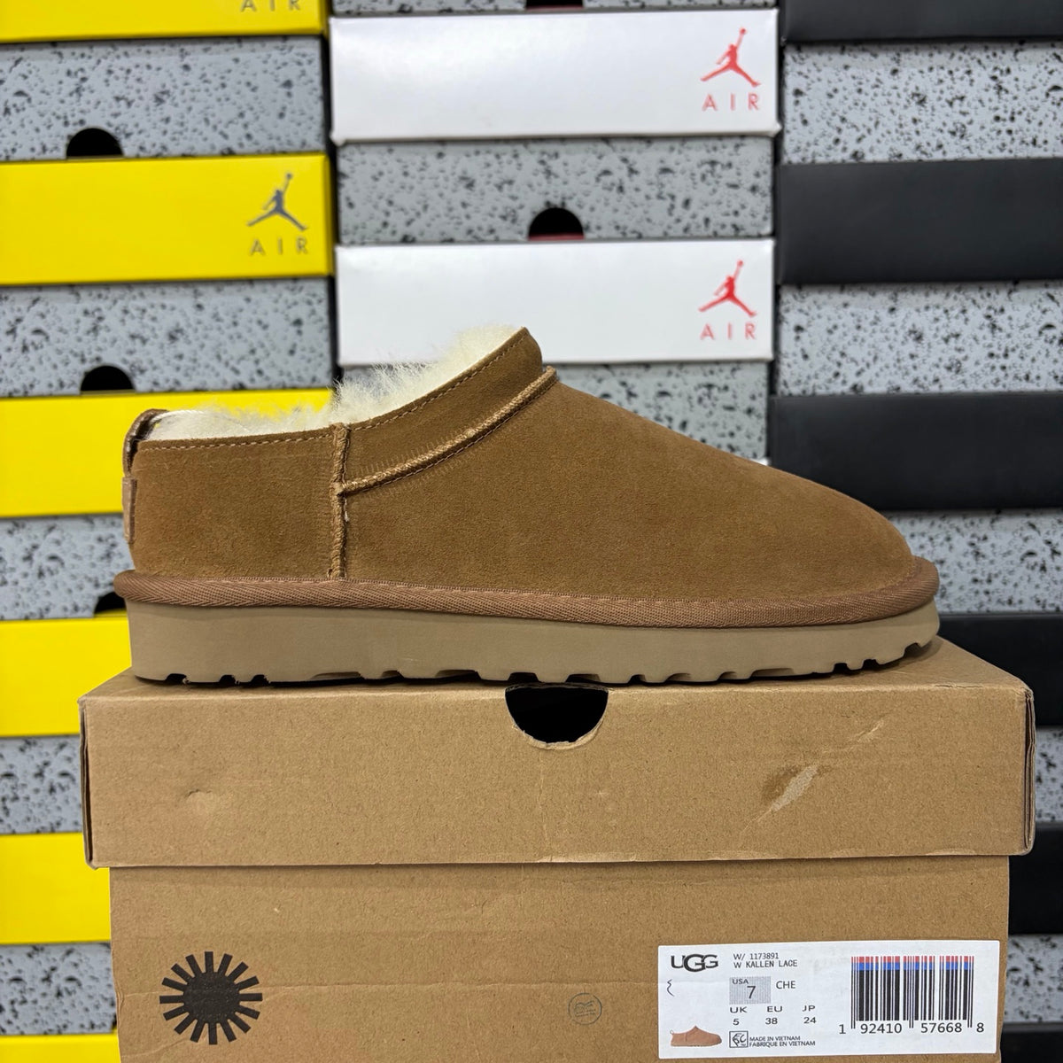 UGG Slim-Sole Mini Boots in Chestnut – Style W1173891