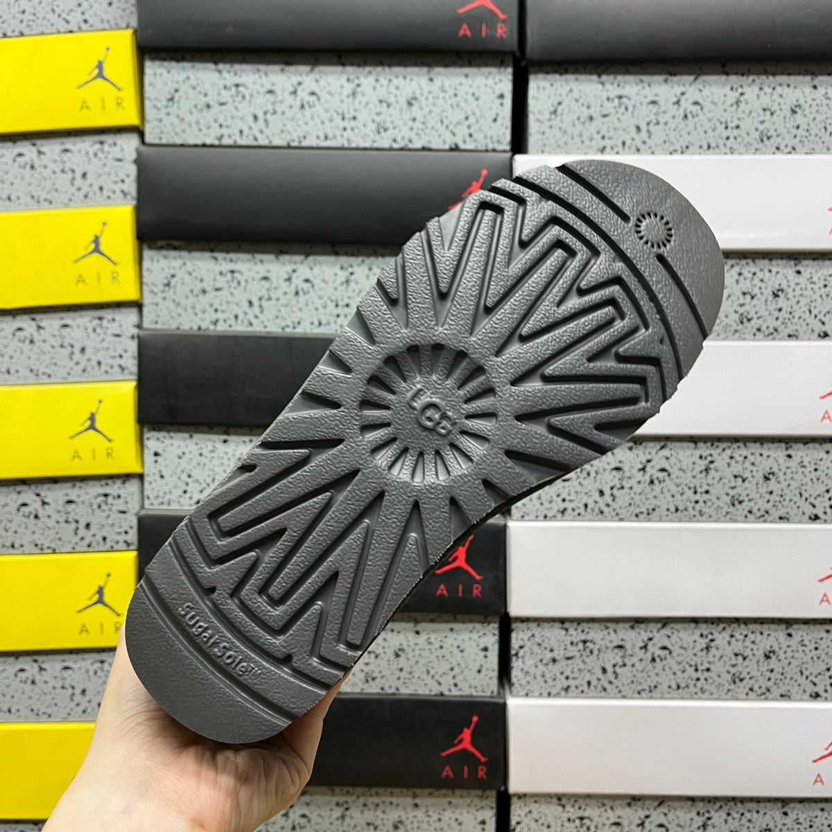 UGG Classic Short Boots in Grey