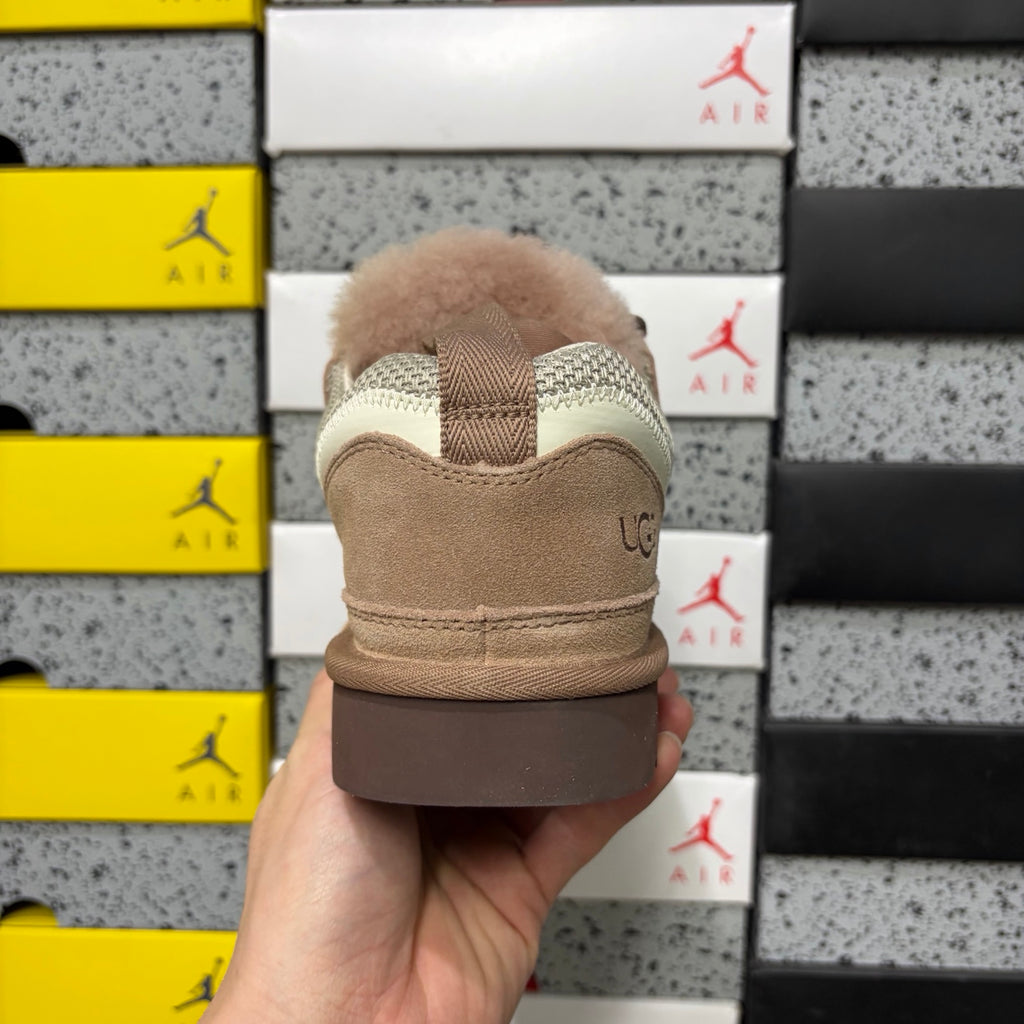 UGG Low-Top Lace-Up Shoes in Light Brown – Style 4032