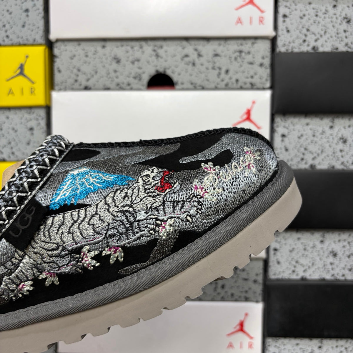 UGG Dragon & Tiger Embroidered Slip-On Shoes in Black – Style 2553
