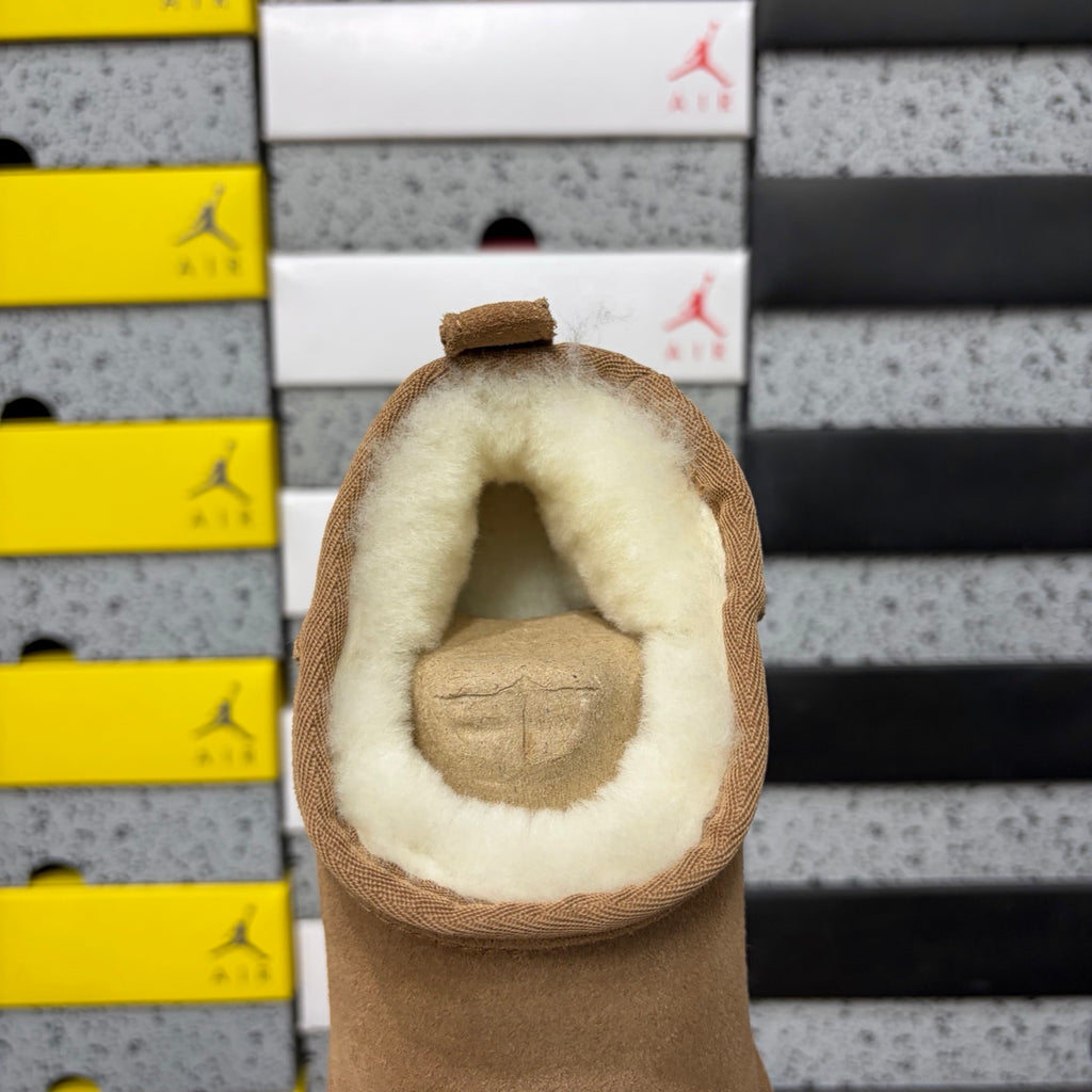 UGG Mini Platform Ankle Boots in Chestnut – 3 cm