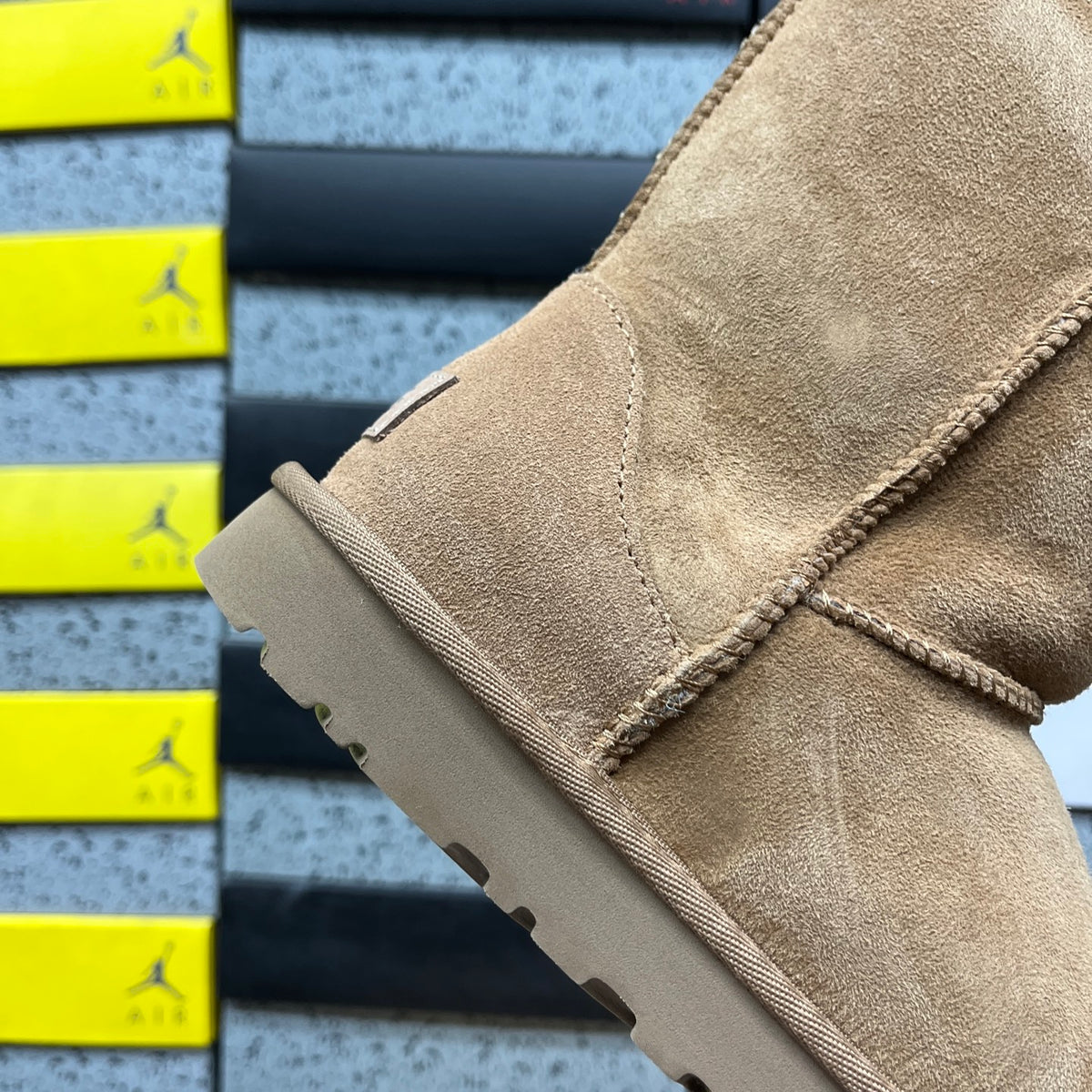 UGG Classic Short Boots in Chestnut
