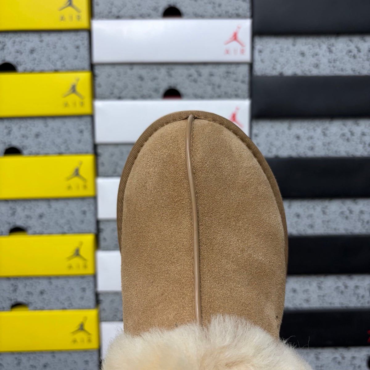 UGG Chestnut Platform Slippers with Plush Collar – 3 cm