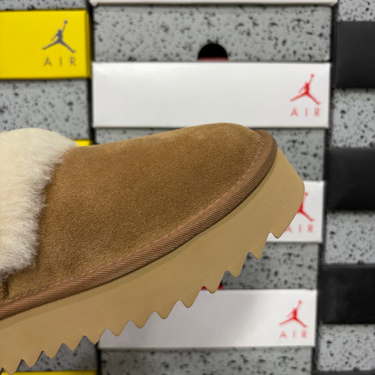 UGG Plush-Collar Platform Ankle Boots in Chestnut – Style W1166733